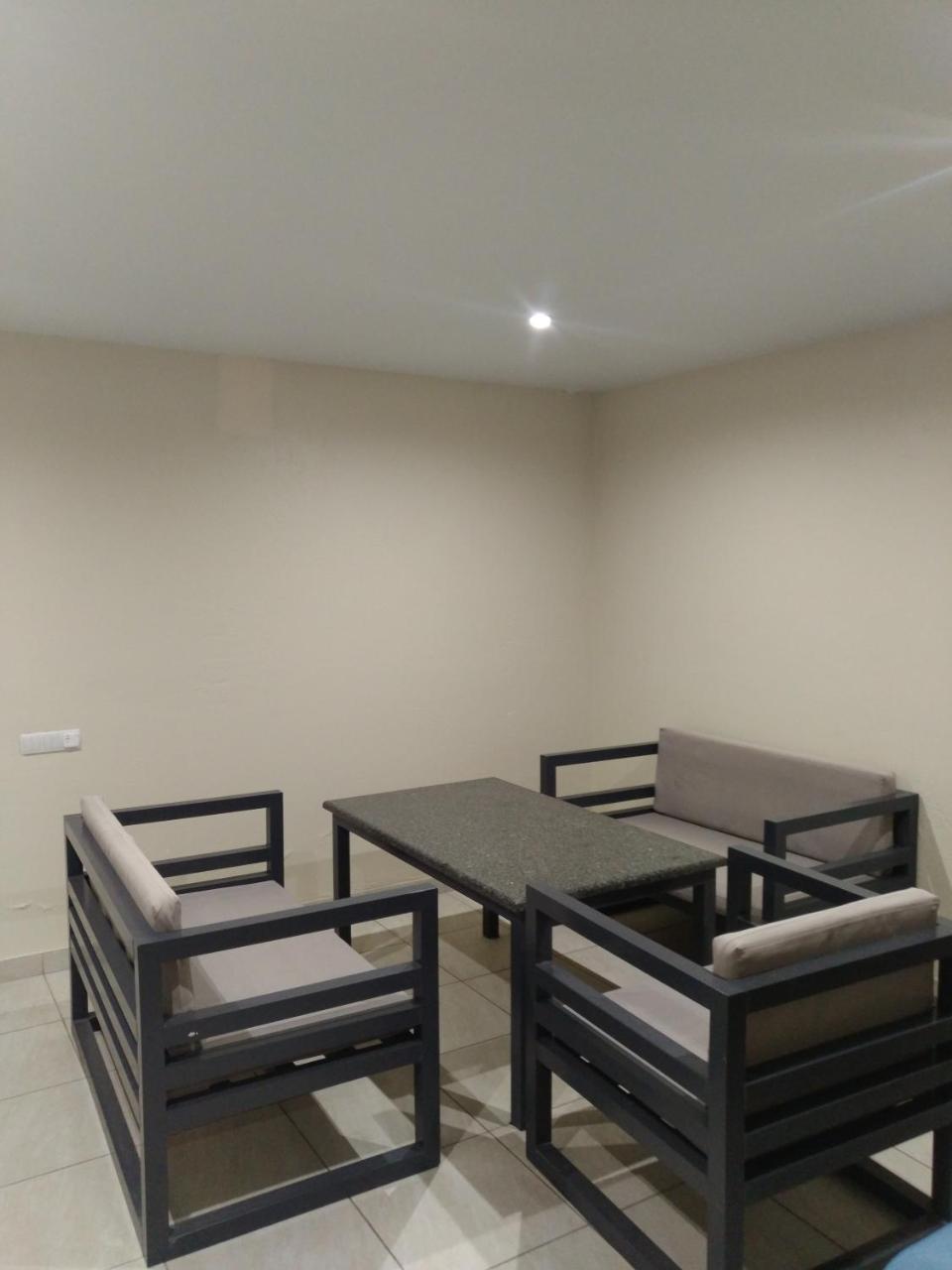 Viktoria Park Hotel Bucha Εξωτερικό φωτογραφία