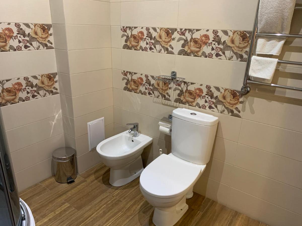 Viktoria Park Hotel Bucha Εξωτερικό φωτογραφία