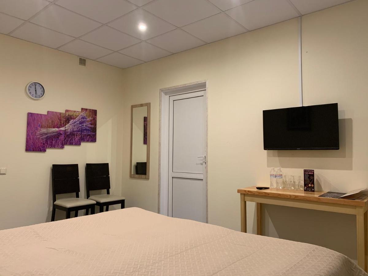 Viktoria Park Hotel Bucha Εξωτερικό φωτογραφία